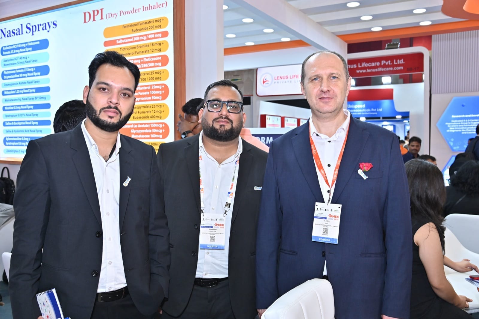 The Biodeal team with an international partner at the iPHEX 2025 pharmaceutical exhibition booth